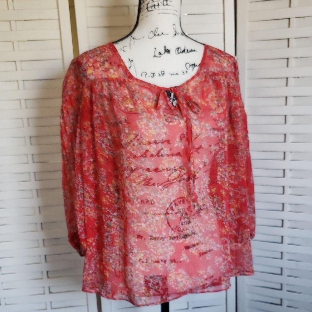 Pins And Needle Floral Red Women's Semisheer  Top Oversized M